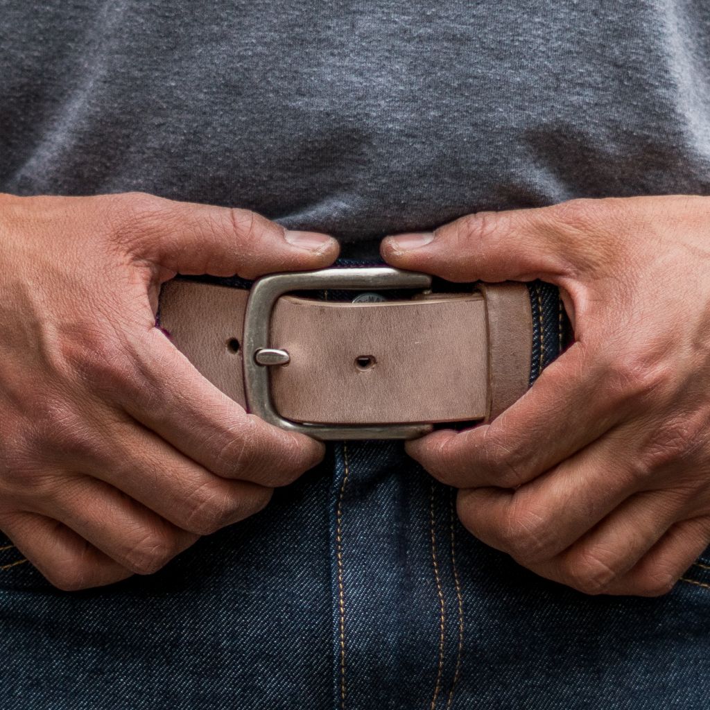 Men's Heritage Leather Belt | Country Road - Image 5