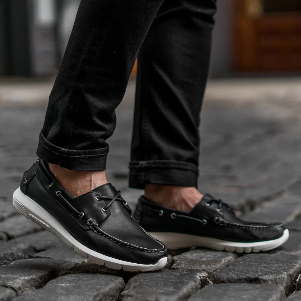 [W] Handsewn Runner | Black - Image 6