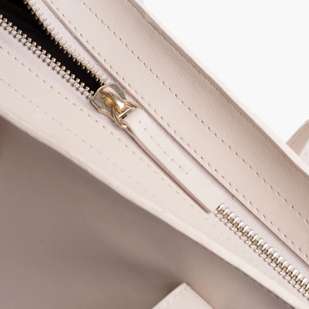 Everyday Tote | Beige (M) (Zipper) - Image 5